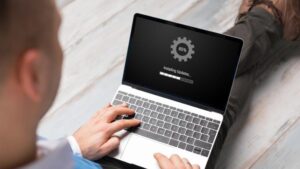 How to uninstall Last Windows Update? A Simple Guide.